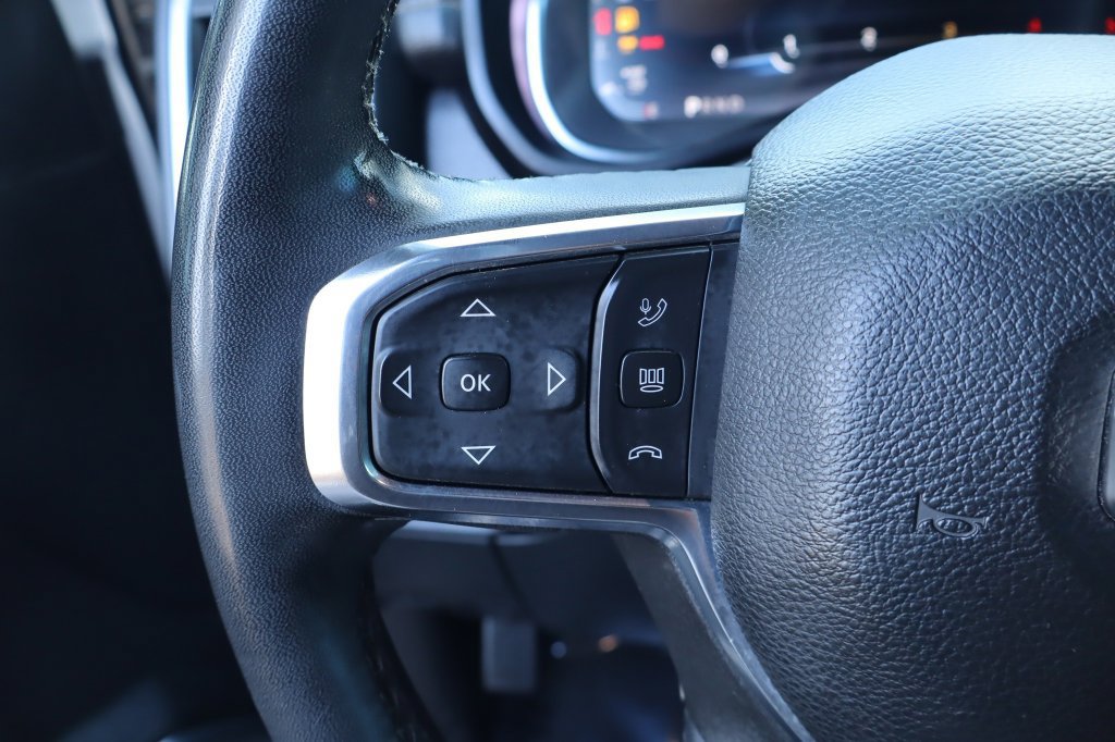 Used 2025 RAM 2500 Laramie AWD/4WD image 30