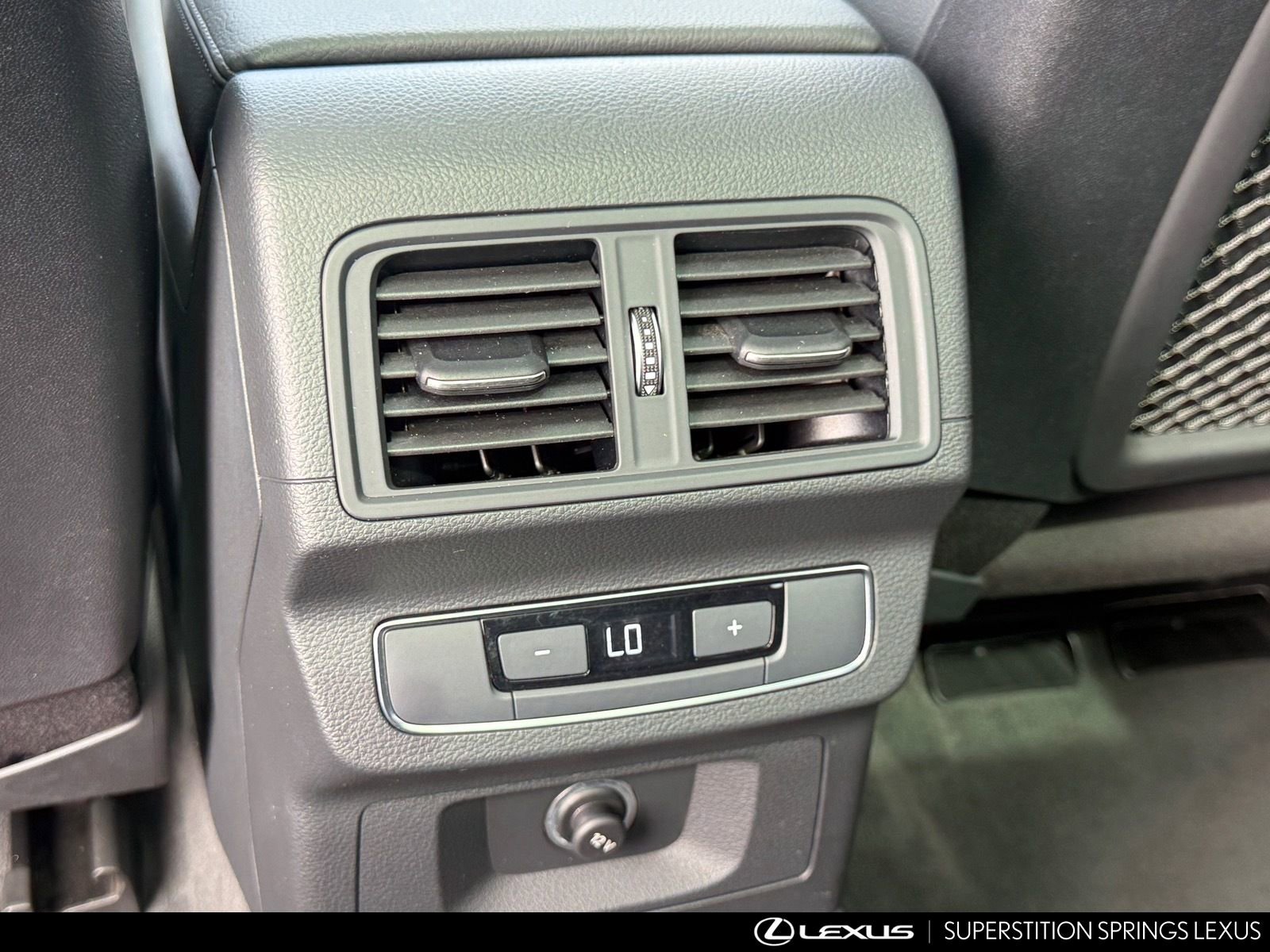 Used 2020 Audi Q5 2.0T Premium image 29