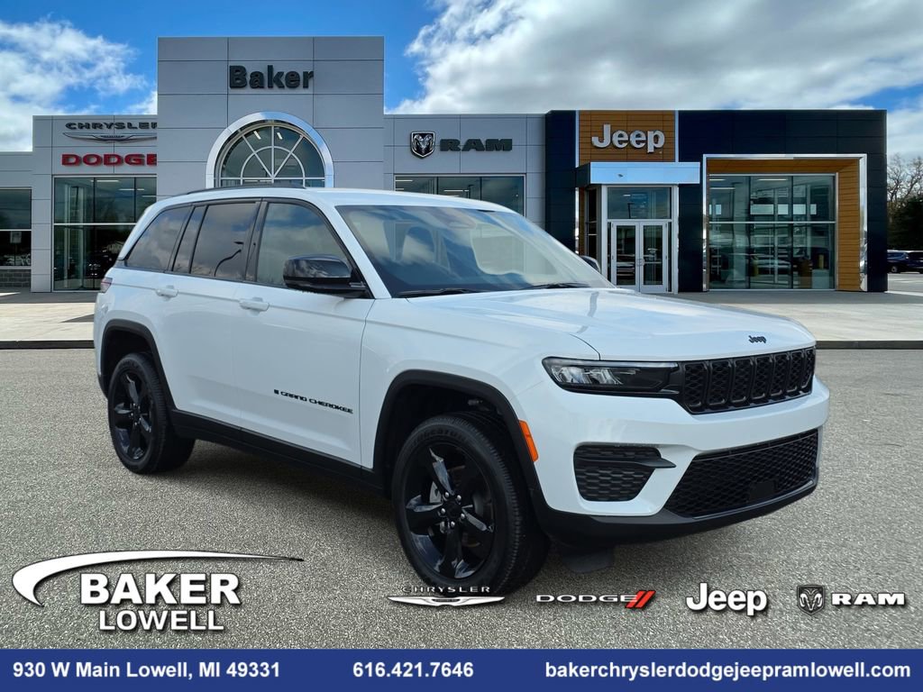 New 2025 Jeep Grand Cherokee Altitude image 1