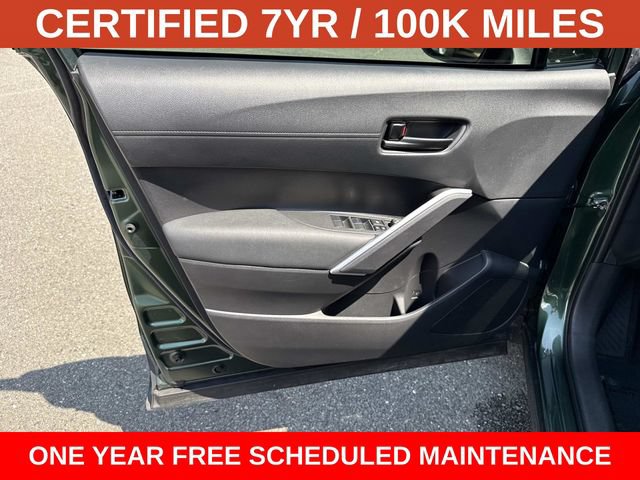 Used 2023 Toyota Corolla Cross LE w/ Moonroof Package FWD image 10