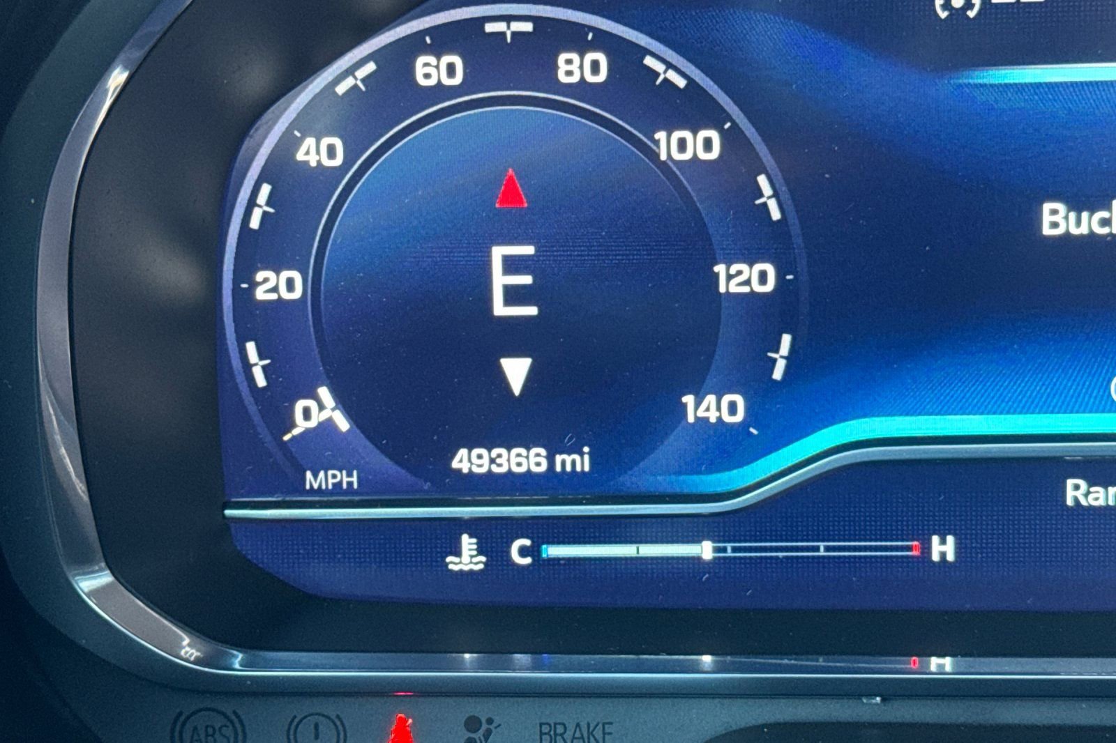 Used 2022 Chevrolet Tahoe Z71 w/ Off-Road Capability Package image 3