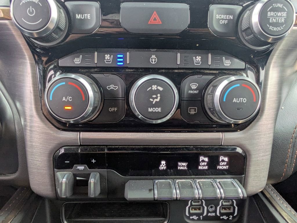 Used 2021 RAM 2500 Limited image 25