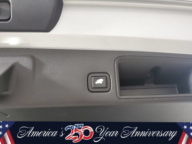 Used 2019 GMC Terrain SLE w/ Driver Convenience Package FWD image 8