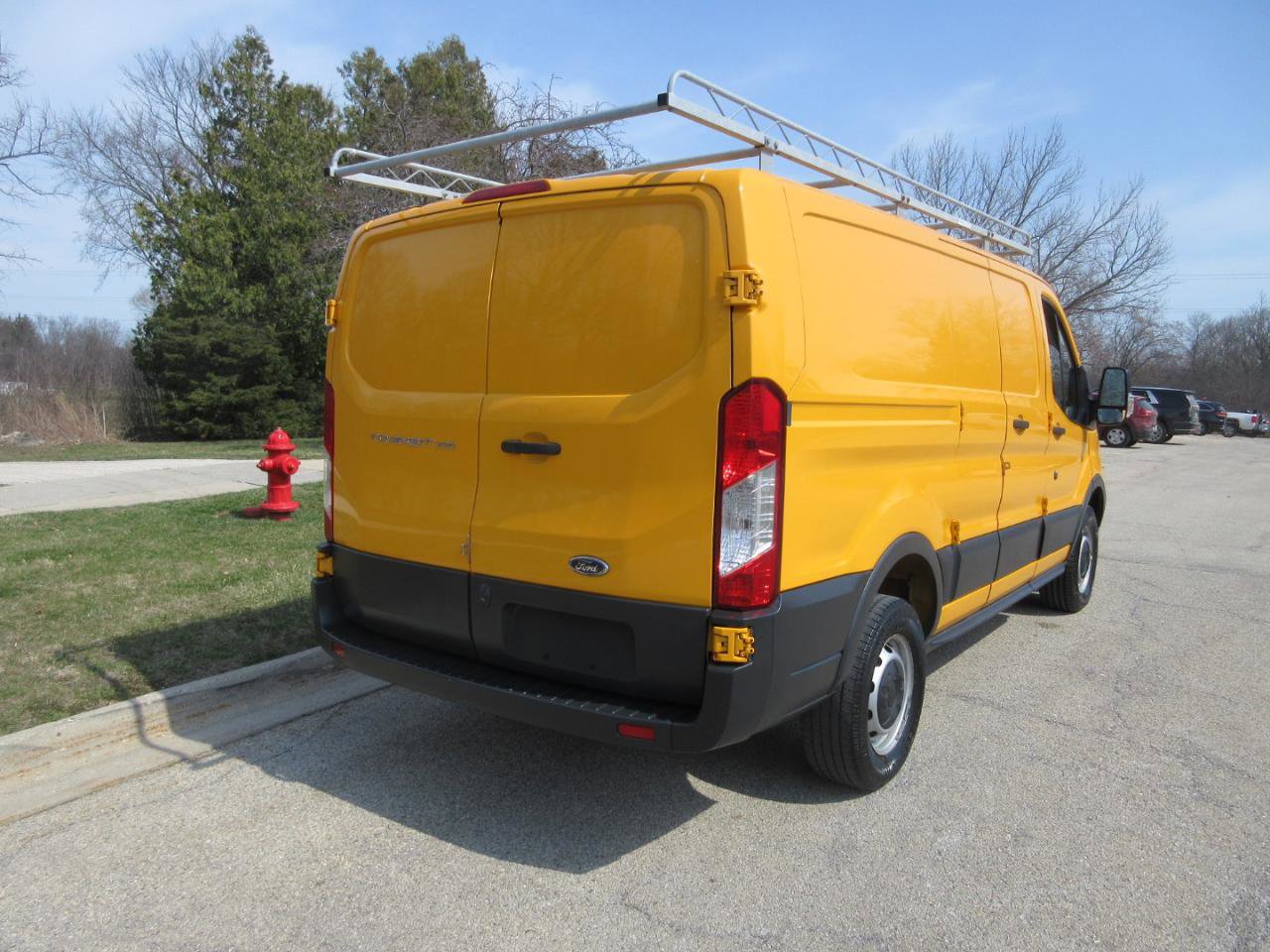 Used 2017 Ford Transit 250 130 Low Roof RWD image 10