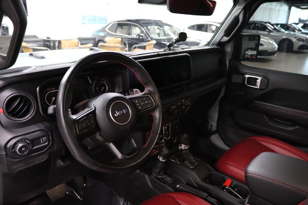 Used 2024 Jeep Wrangler Unlimited Rubicon 392 image 13