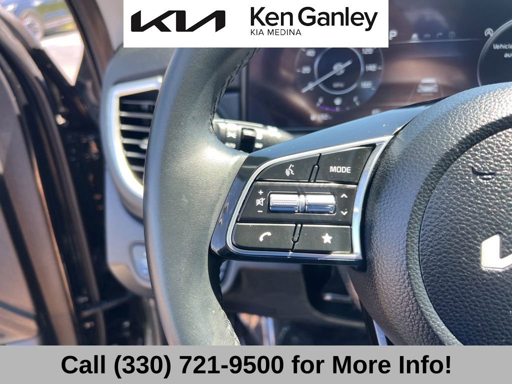 Certified 2025 Kia Seltos EX w/ EX Sunroof Package AWD/4WD image 31