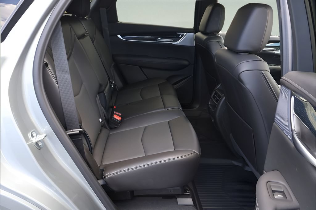 New 2026 Cadillac XT5 Premium Luxury w/ LPO, Floor Liner Package FWD image 16