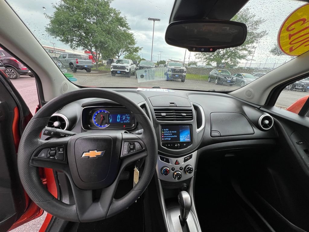 Used 2015 Chevrolet Trax LT FWD image 35