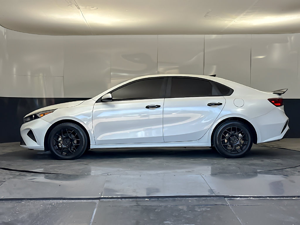 Used 2023 Kia Forte LXS FWD image 6
