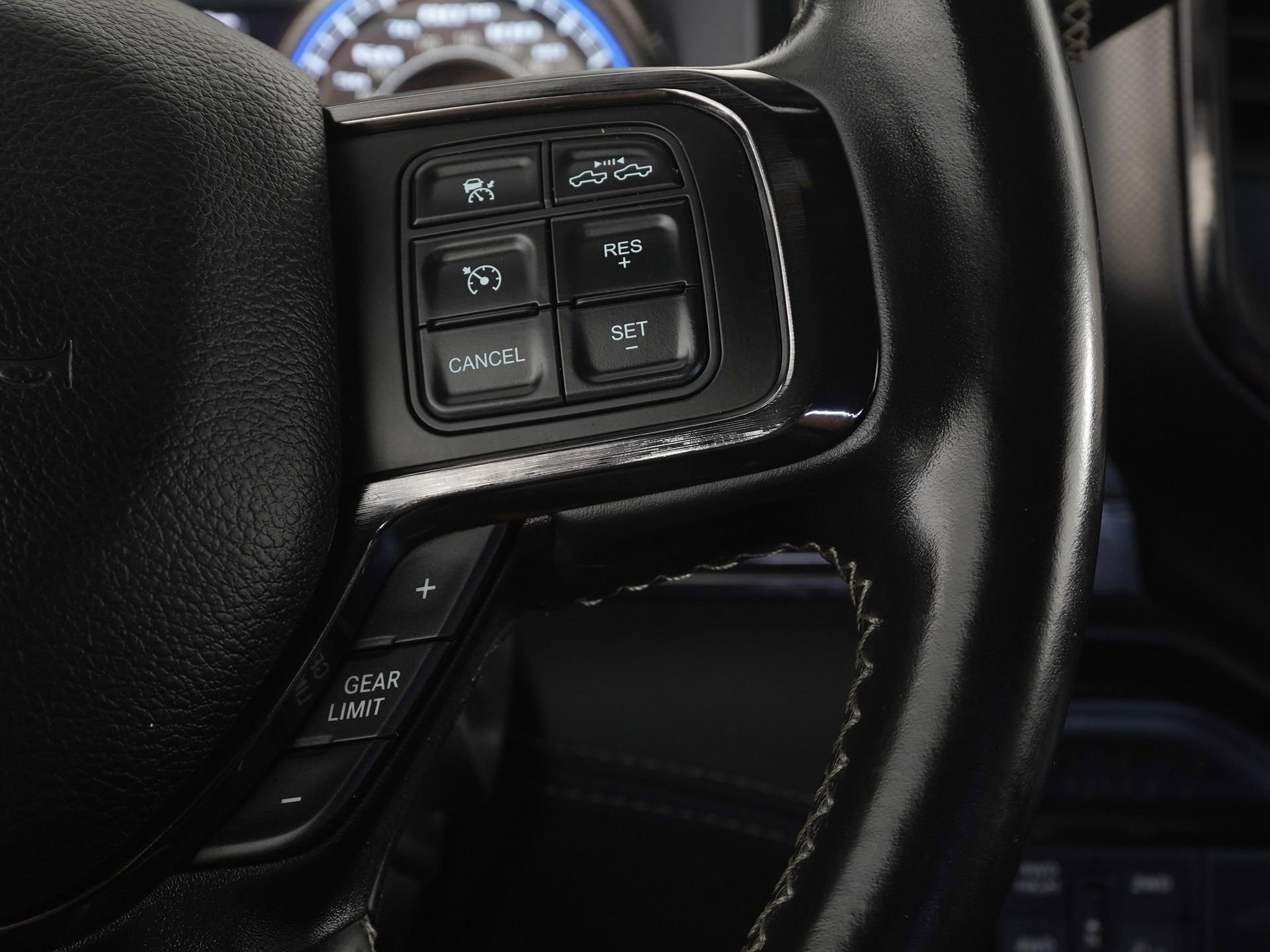 Used 2022 RAM 2500 Limited AWD/4WD image 20