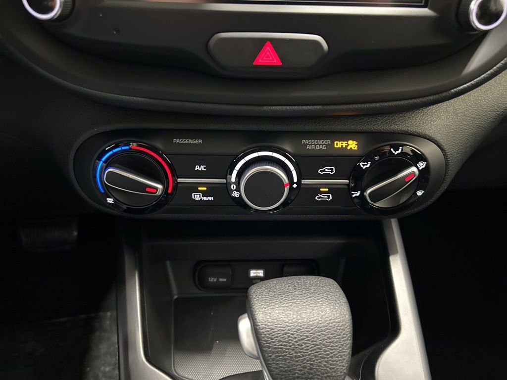 New 2025 Kia Soul LX image 19