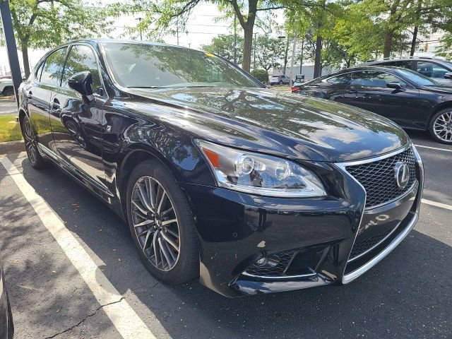 Used 2016 Lexus LS 460 AWD w/ F Sport Package image 2