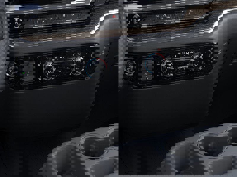 New 2026 GMC Sierra 1500 SLE image 47