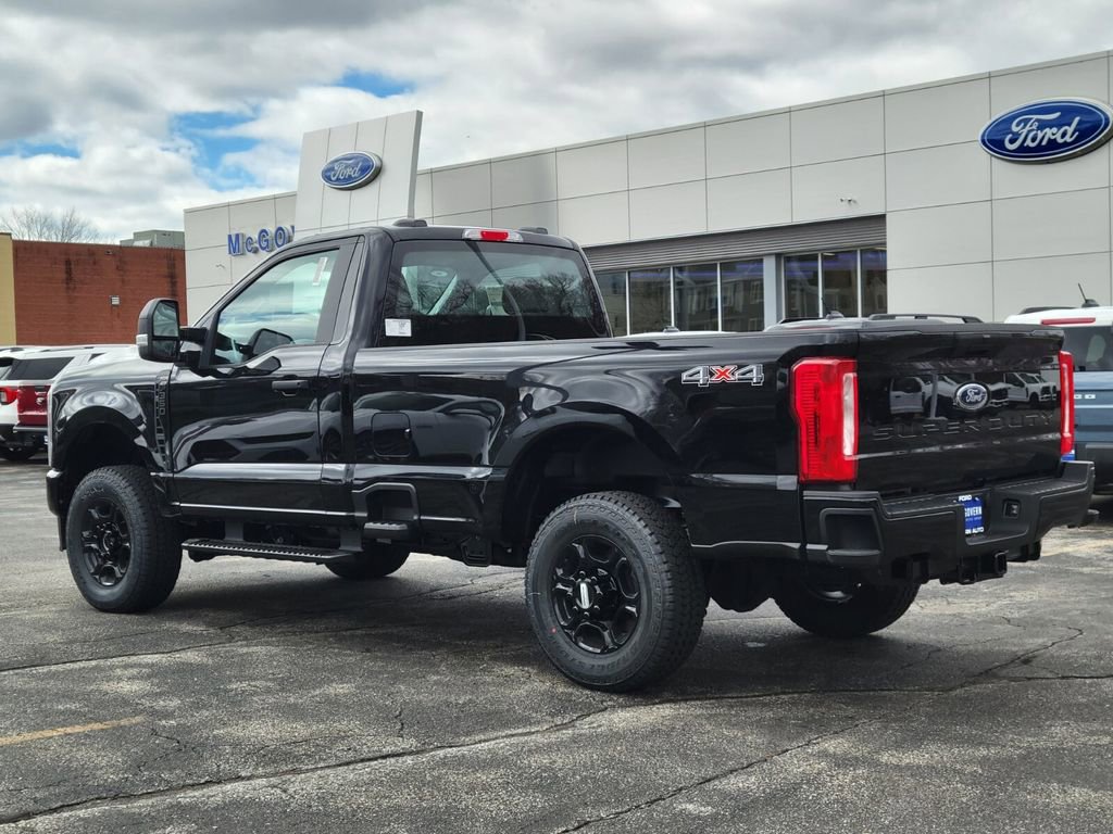 New 2026 Ford F350 4x4 Regular Cab Super Duty image 3