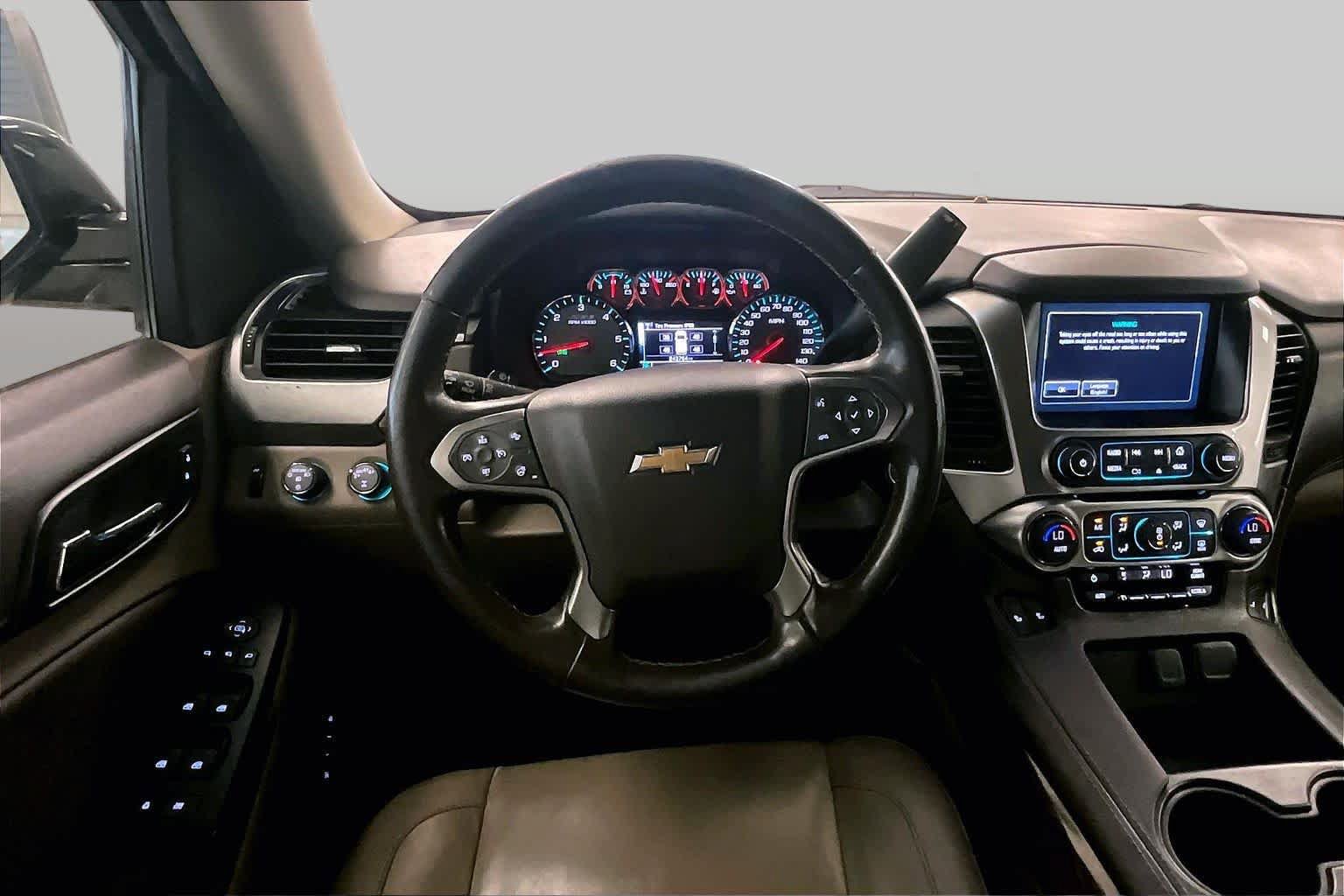 Used 2020 Chevrolet Suburban LT AWD/4WD image 5