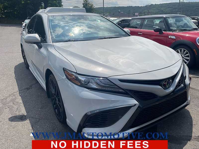 Used 2024 Toyota Camry XSE w/ Cold Weather Package AWD/4WD image 6