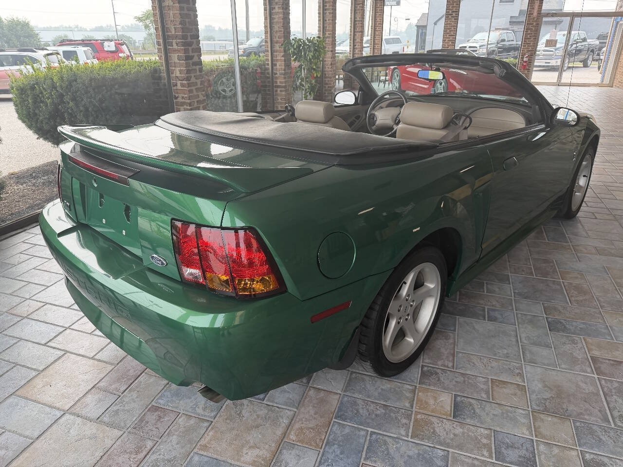 Used 1999 Ford Mustang Cobra RWD image 5