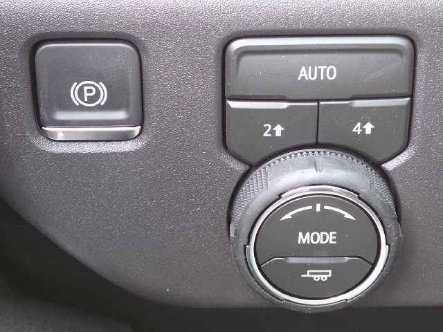 New 2026 Chevrolet Silverado 1500 LT w/ LPO, Liner Protection Package AWD/4WD image 24