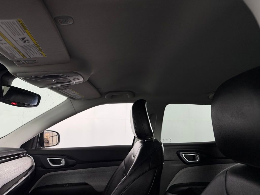 Used 2022 Jeep Compass Latitude image 24