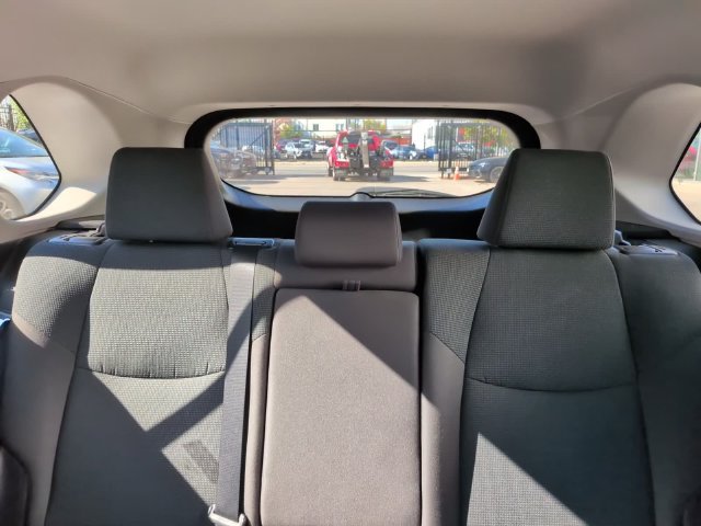 Used 2023 Toyota RAV4 LE FWD image 23