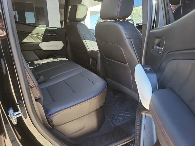 Used 2023 GMC Canyon AT4X image 27