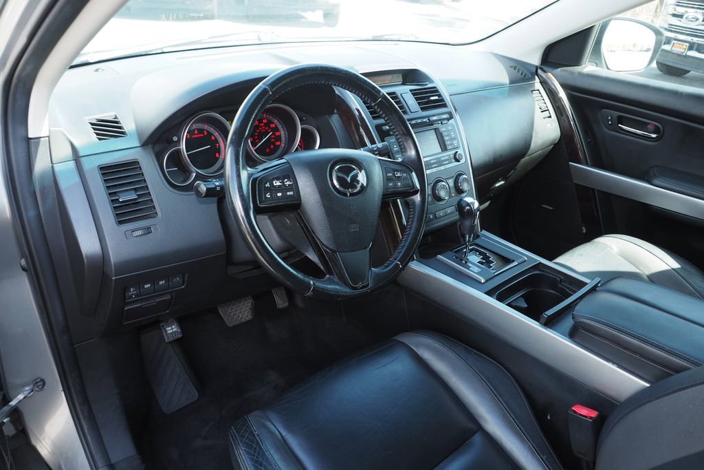 Used 2010 MAZDA CX-9 Grand Touring w/ Moonroof & Bose Audio Pkg image 13