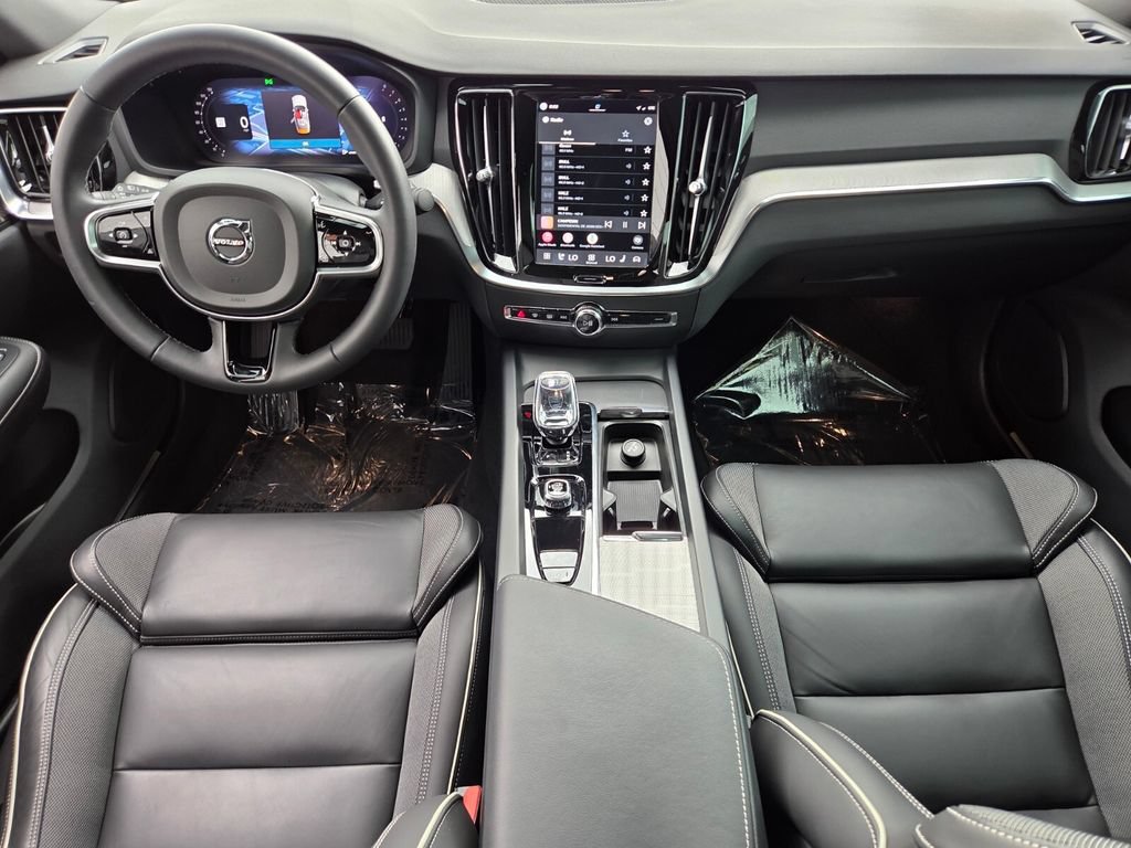 Certified 2024 Volvo S60 B5 Plus w/ Climate Package AWD/4WD image 19
