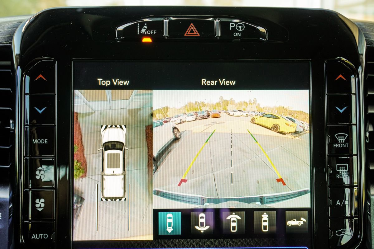 Used 2020 RAM 1500 Limited image 23