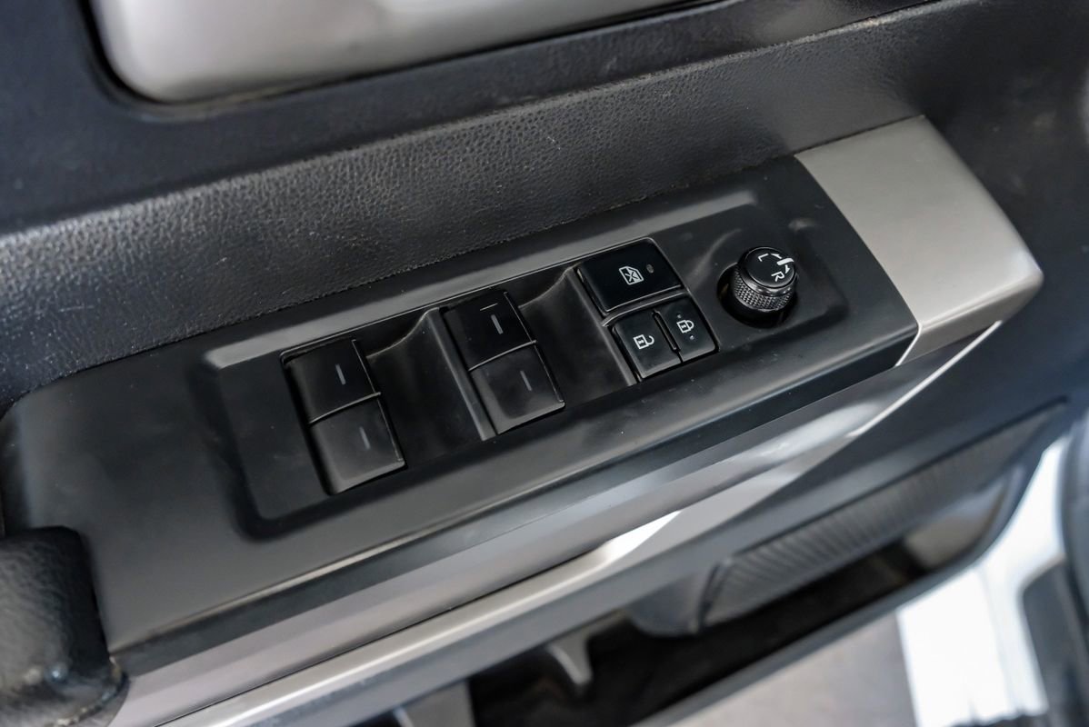 Used 2022 Toyota Tundra SR5 w/ SR5 Convenience Package image 45