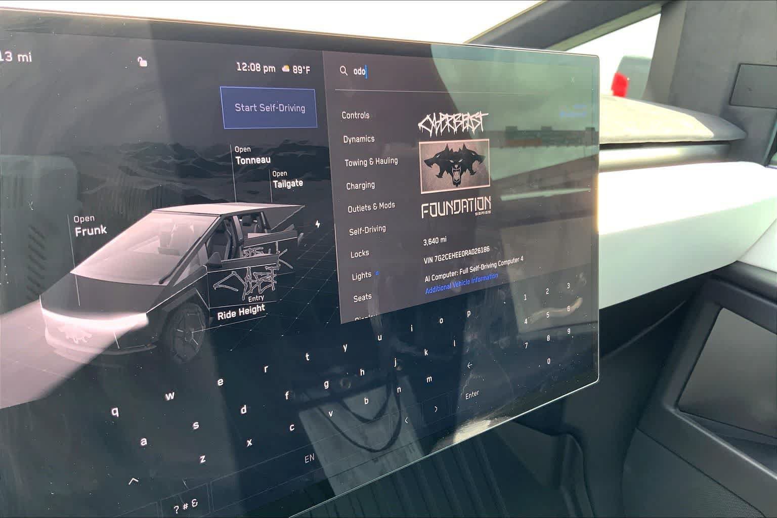 Used 2024 Tesla Cybertruck Cyberbeast AWD/4WD image 17
