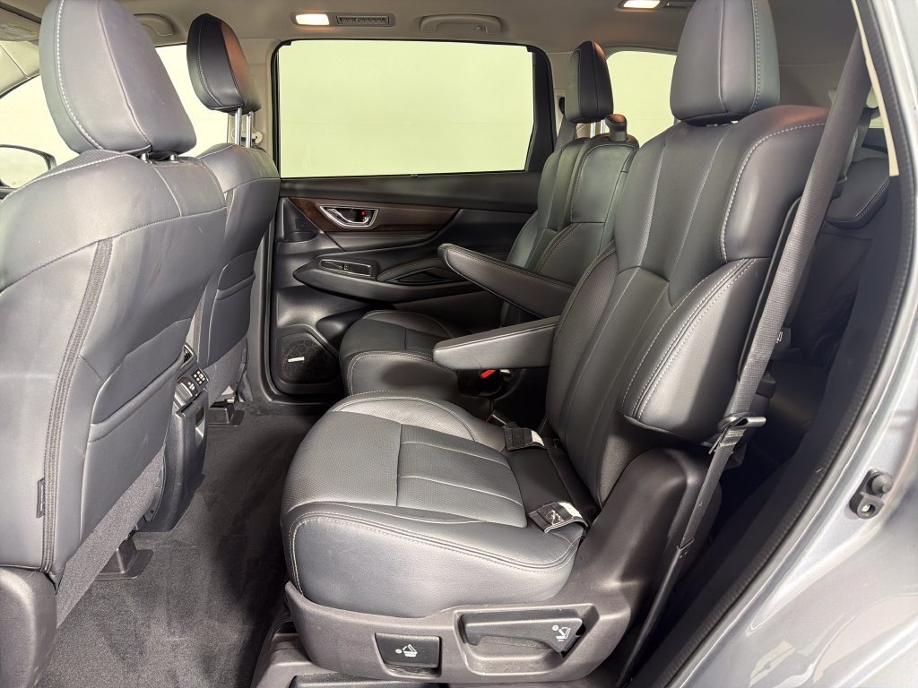 Used 2024 Subaru Ascent Touring AWD/4WD image 21