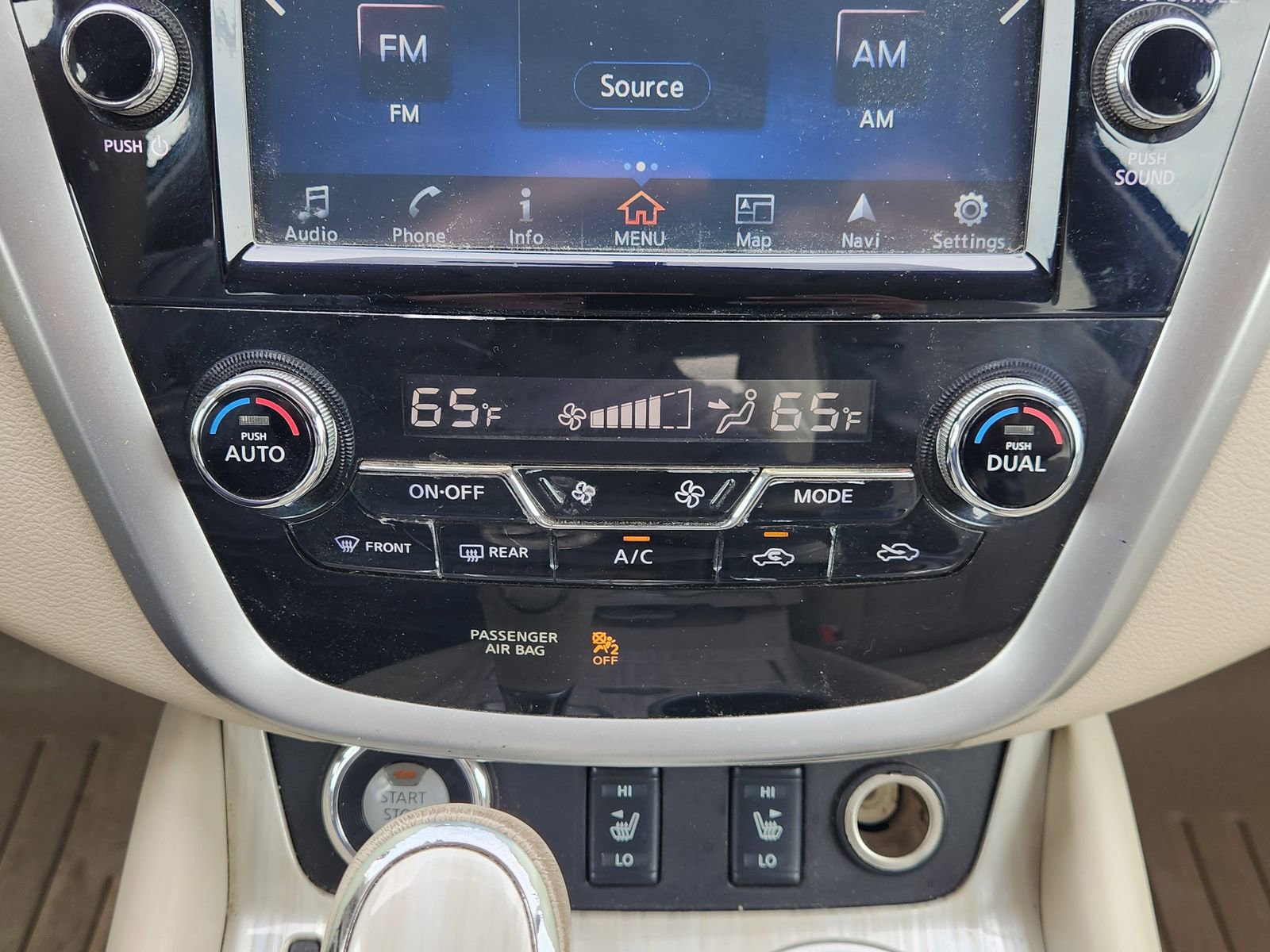 Used 2015 Nissan Murano SL w/ SL Technology Package FWD image 22