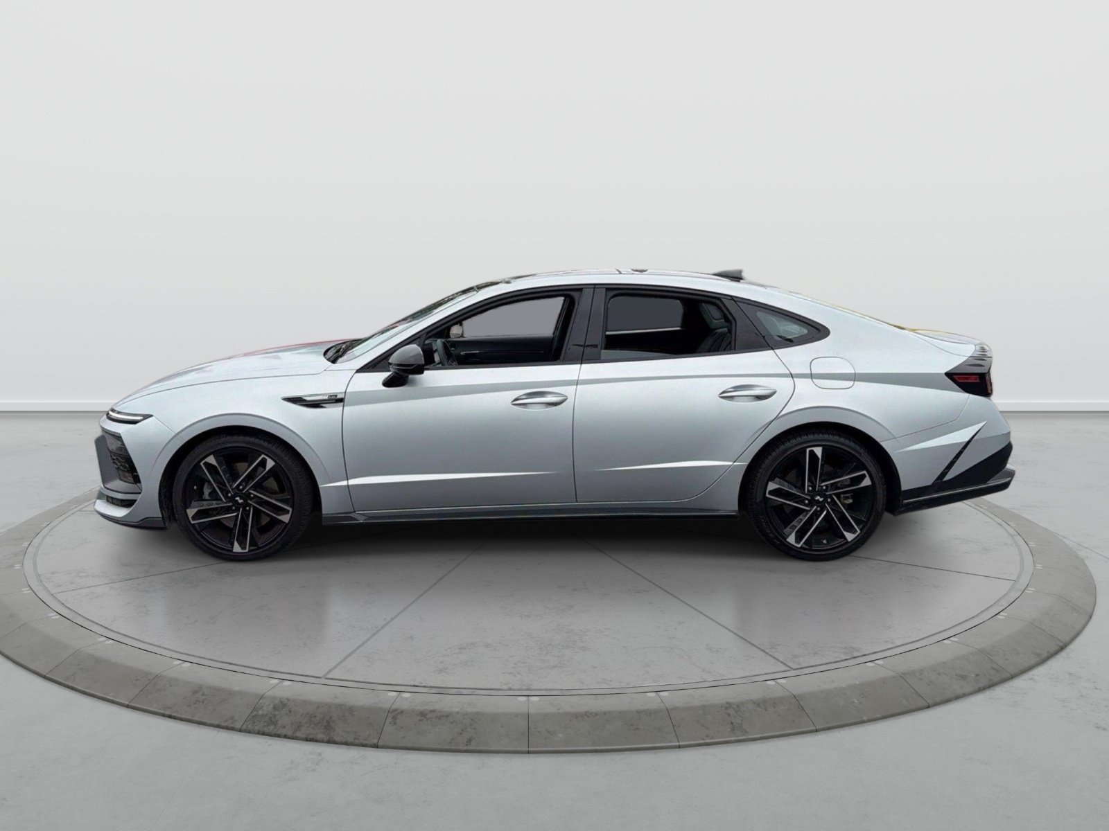 Used 2024 Hyundai Sonata N Line FWD image 4
