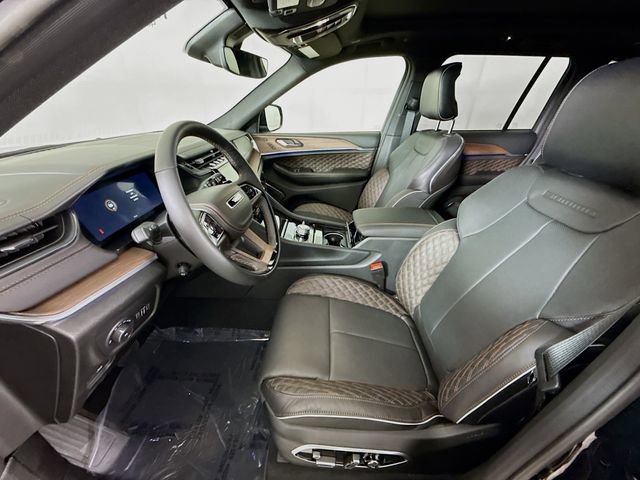 New 2025 Jeep Grand Cherokee Summit image 20