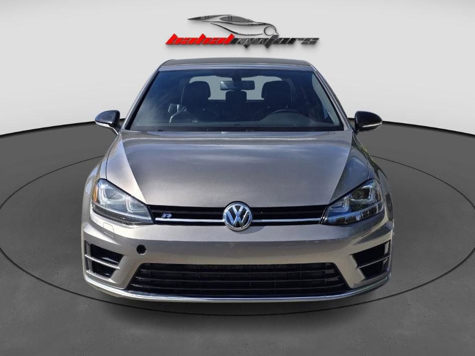 Used 2016 Volkswagen Golf 4-Door image 2