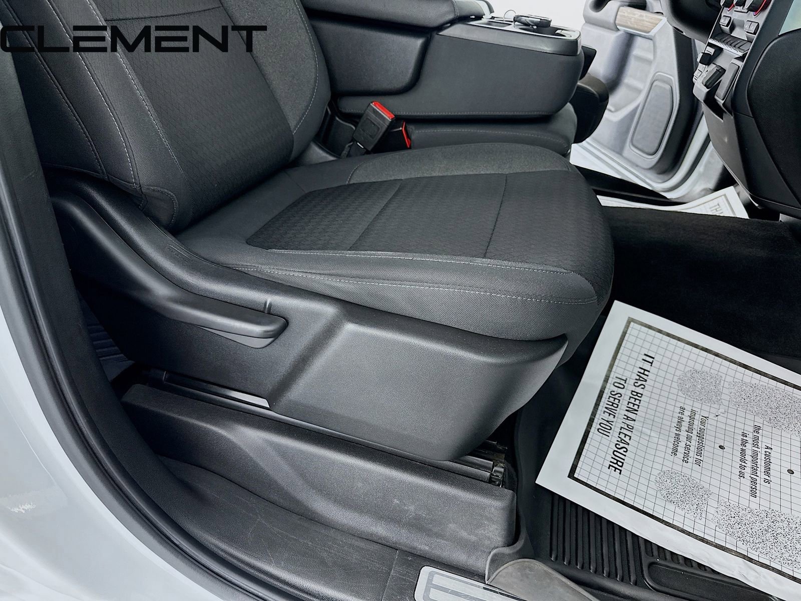 Used 2022 Chevrolet Silverado 2500 LT w/ Convenience Package image 33