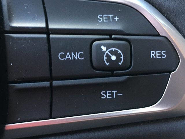 Used 2022 Jeep Compass Latitude image 14