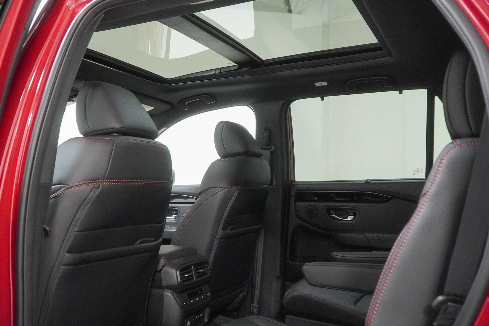 New 2025 Honda Pilot TrailSport image 42