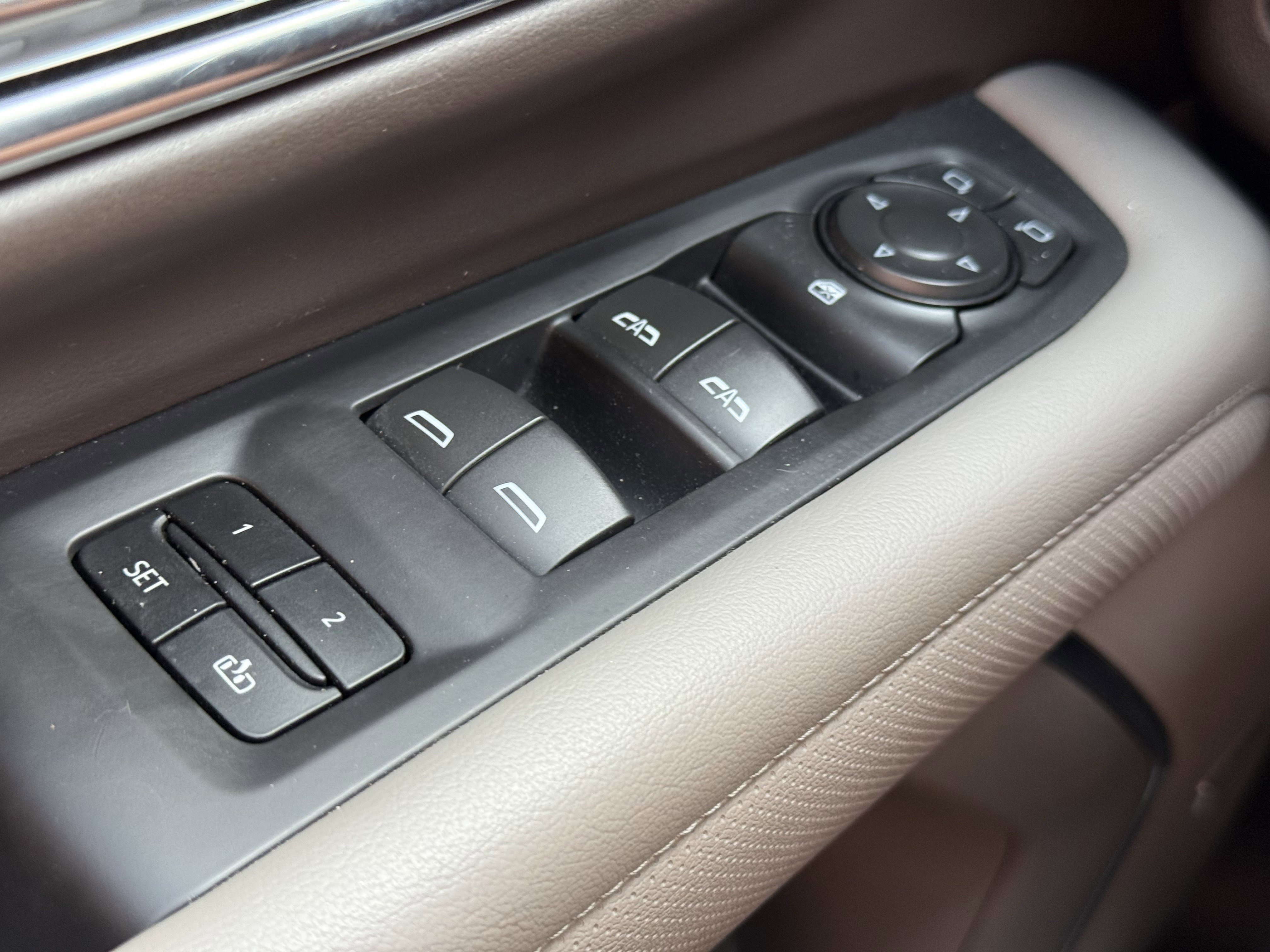 Used 2024 GMC Yukon SLT image 26