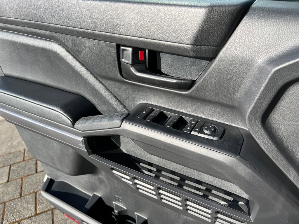 New 2026 Toyota Tacoma SR5 RWD image 17