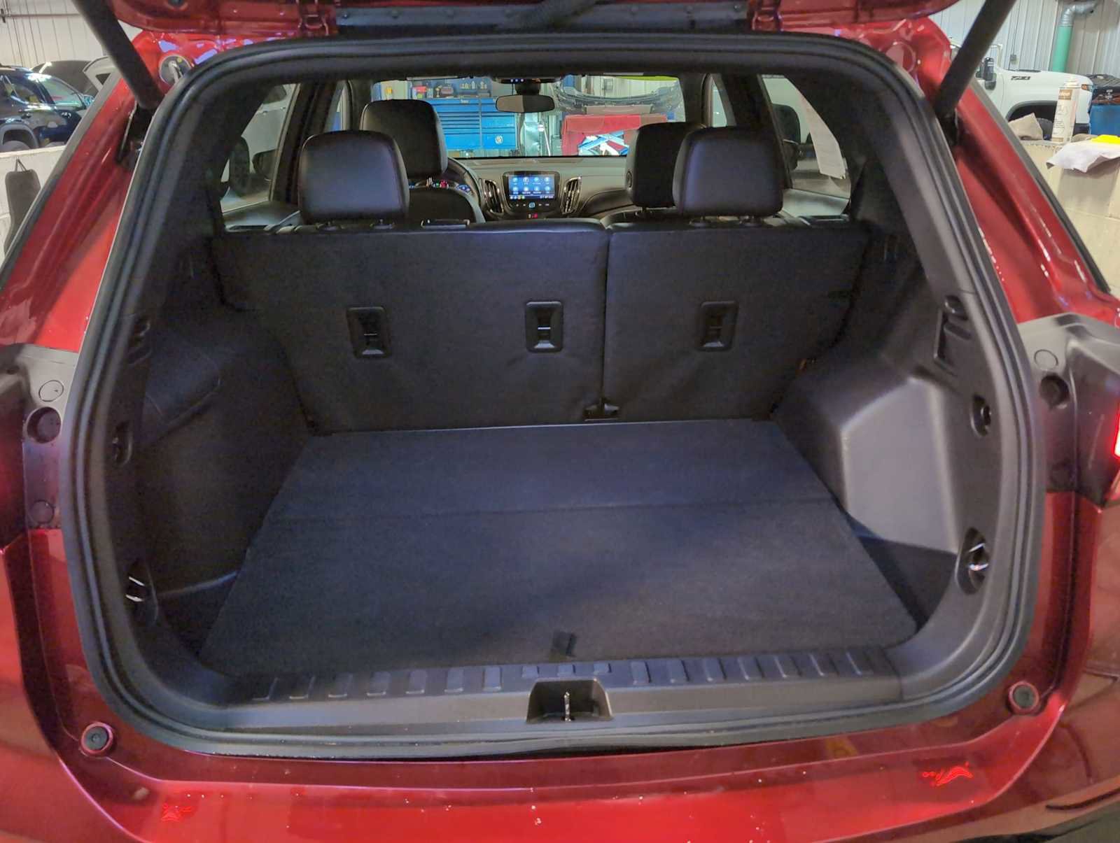 Used 2024 Chevrolet Equinox RS image 24