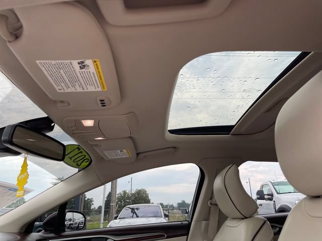 Used 2017 Ford Fusion Platinum AWD/4WD image 25