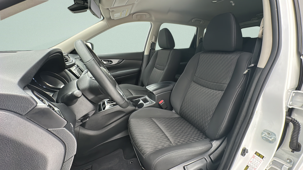 Used 2020 Nissan Rogue S w/ Special Edition Package AWD/4WD image 13