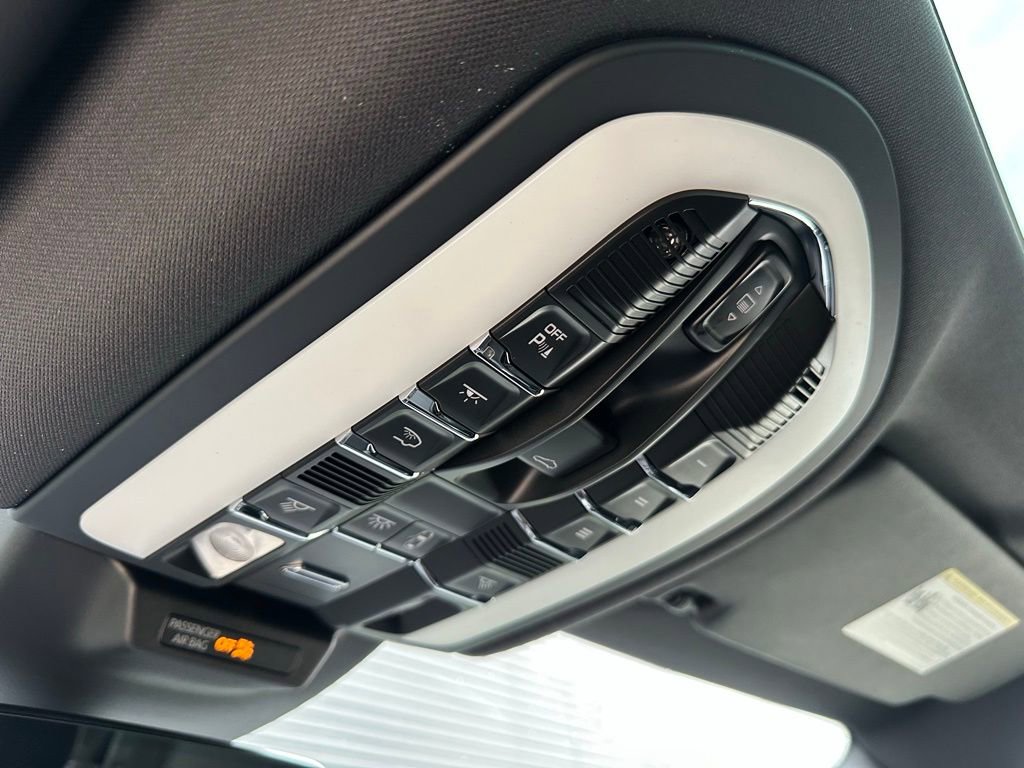 Used 2026 Porsche Macan S image 22