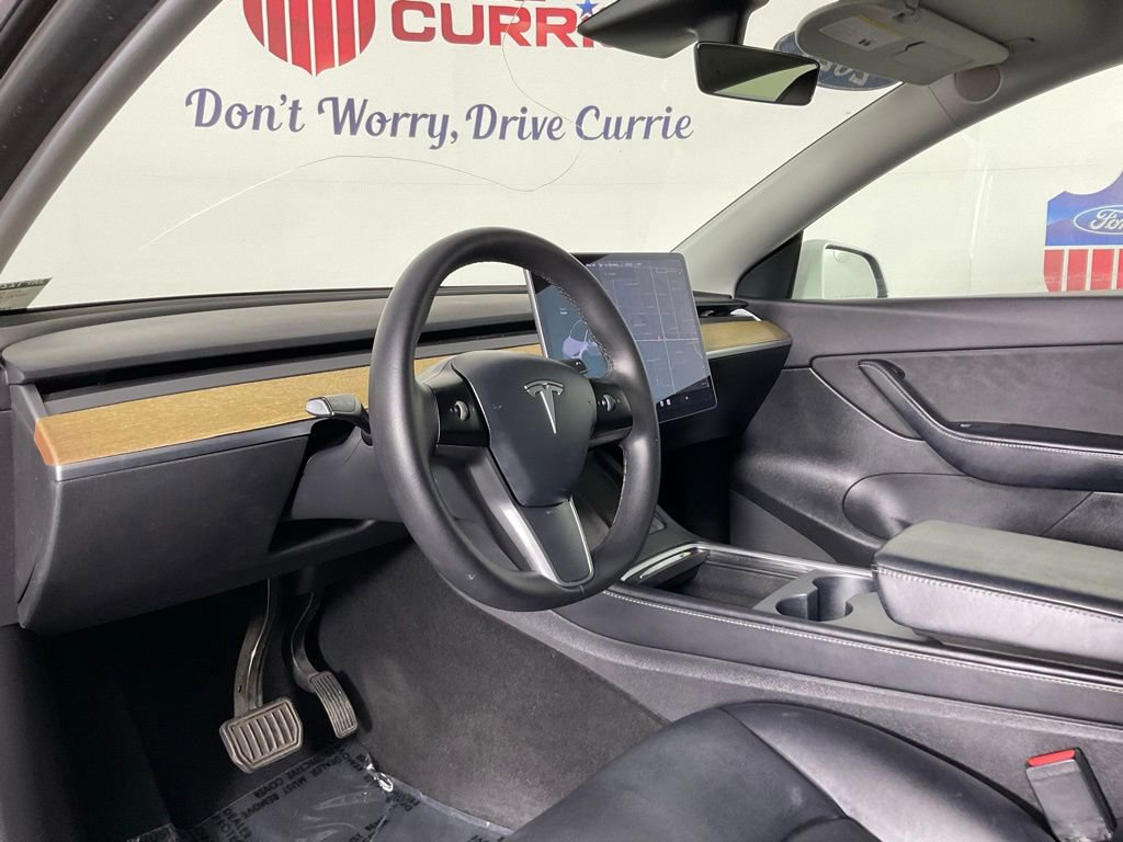 Used 2021 Tesla Model Y Long Range image 13