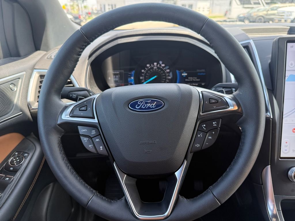 Used 2024 Ford Edge Titanium w/ Titanium Elite Package AWD/4WD image 29