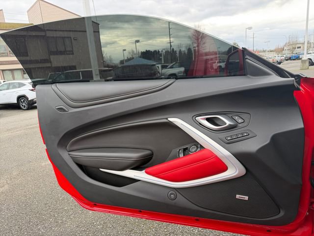 Used 2022 Chevrolet Camaro LT w/ RS Package image 16