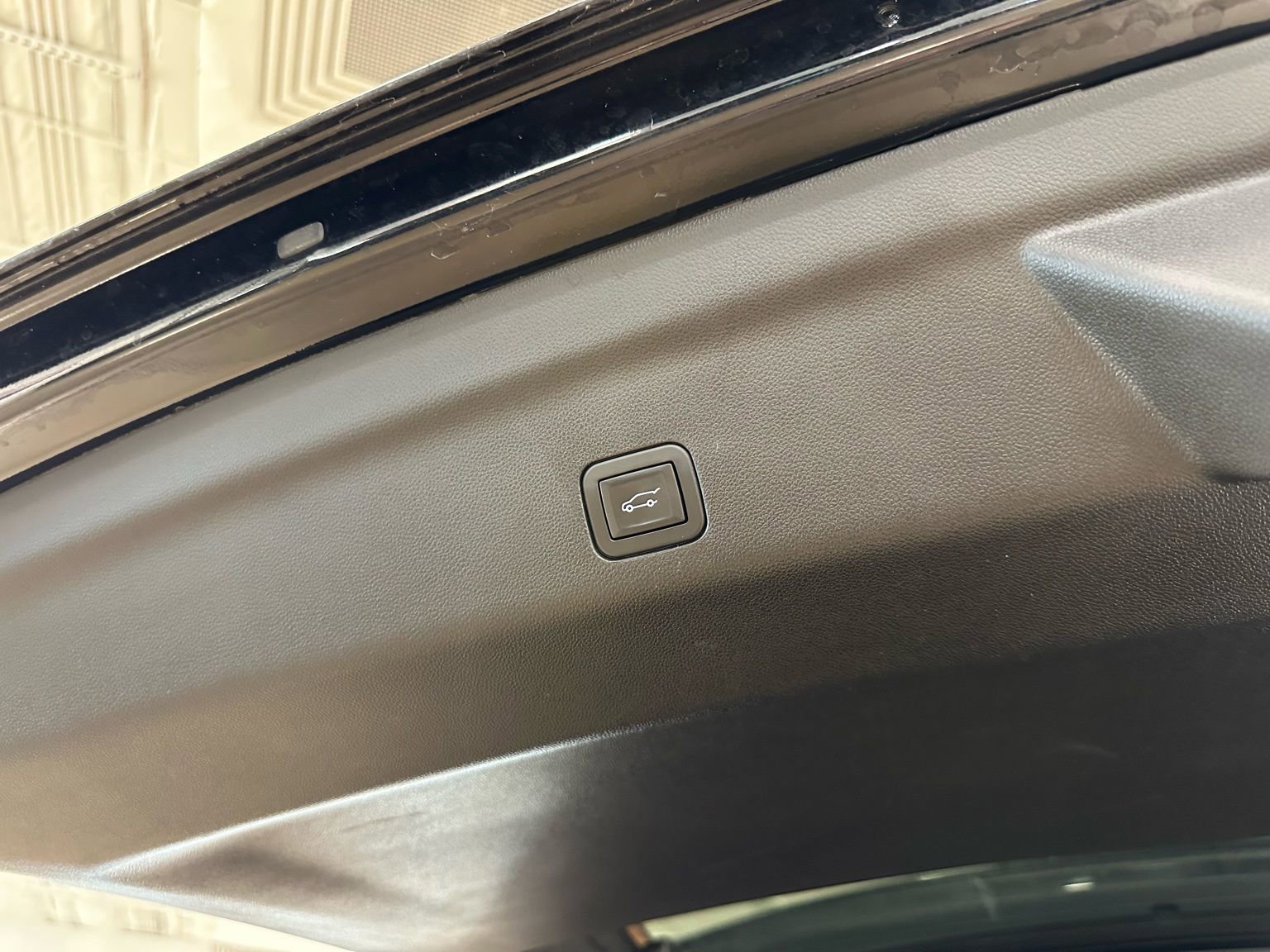 Used 2024 Chevrolet Tahoe RST w/ Sport Performance Package image 45