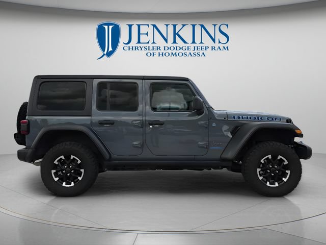 Used 2024 Jeep Wrangler Unlimited Rubicon 4xe AWD/4WD image 3