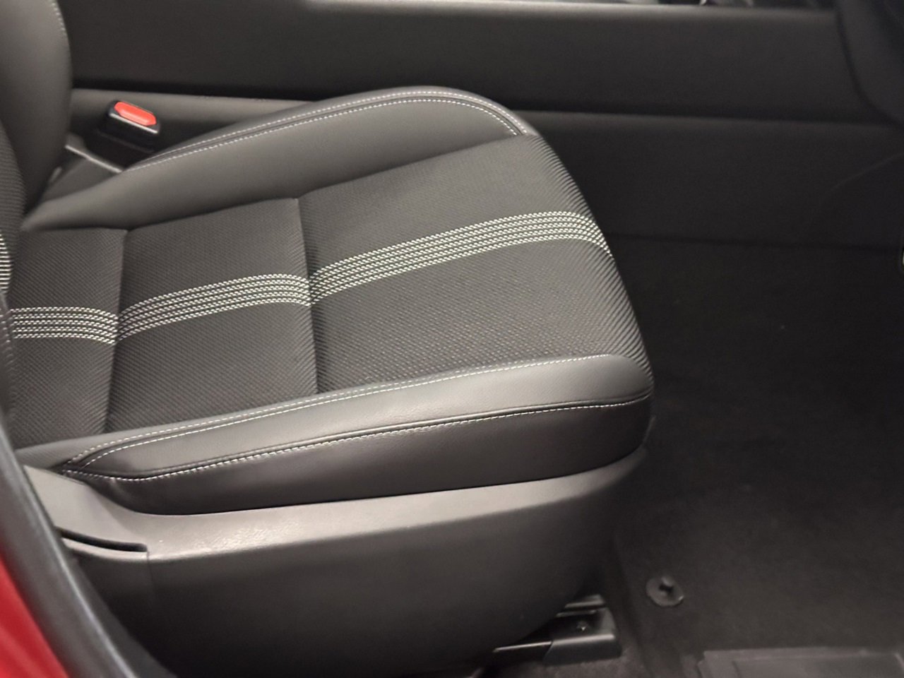 Certified 2025 MAZDA CX-50 AWD 2.5 S w/ Weather Package image 12